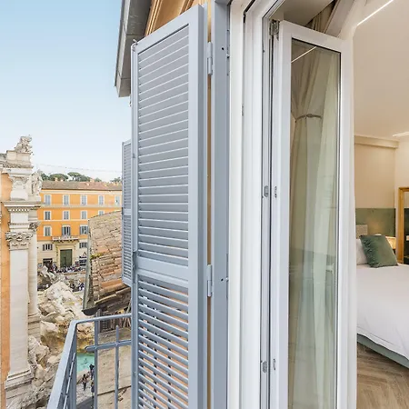 Trevi Foutain Apartment *